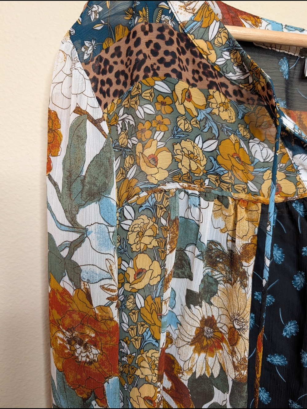 Avenue Mixed Print Peasant Blouse with Attached Tank - 22/24 - Picture 4 of 11